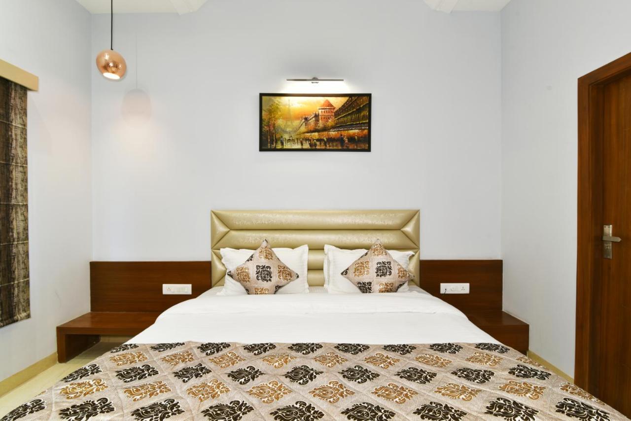 Hotel Vacation Inn 암리차르 외부 사진